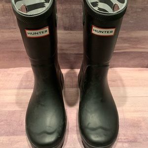 Kids Hunter Boots size 1, NWOT